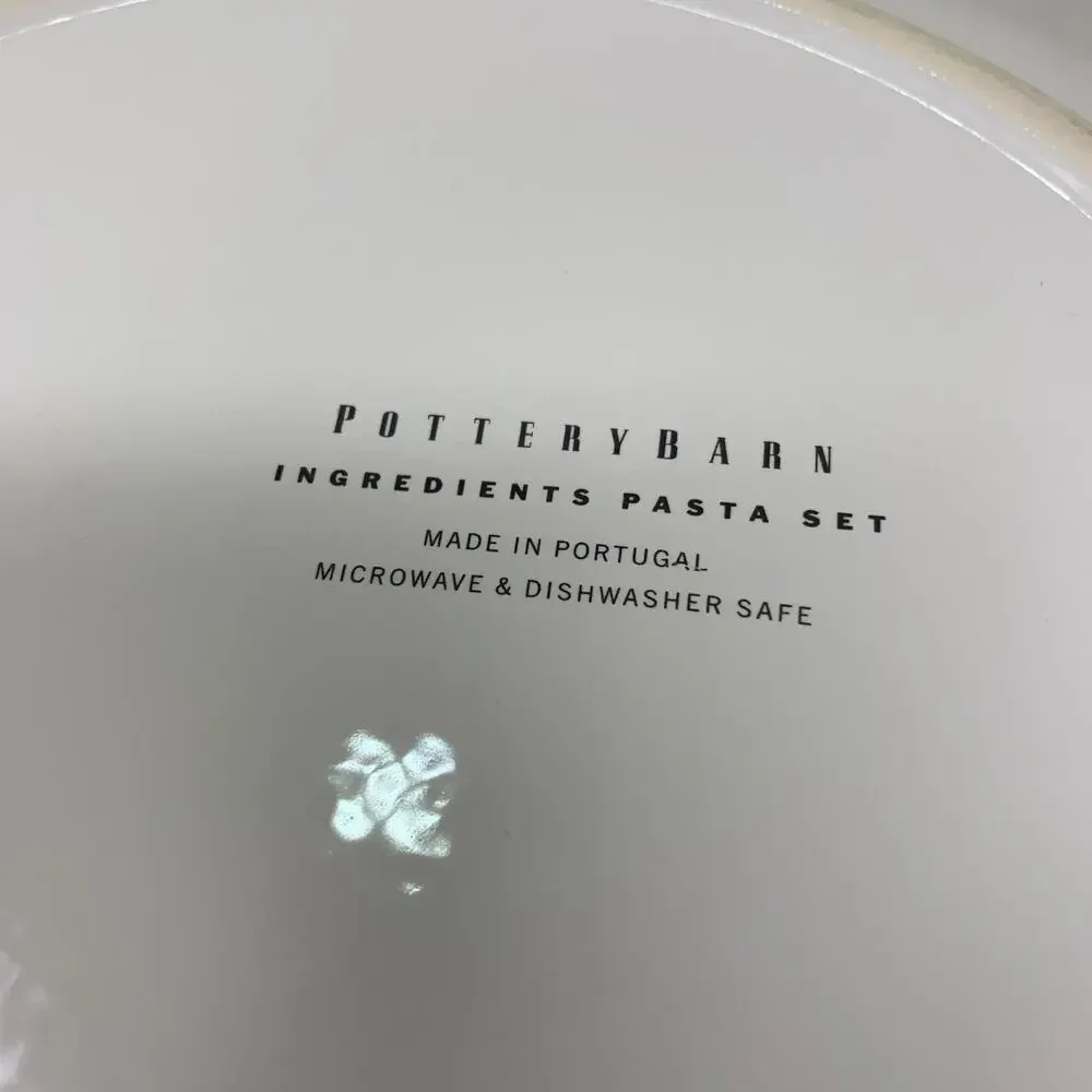 Pottery Barn serve family